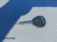 ✅ 2003 Chevrolet S-10 LS • VIN: 1GCCS19X938207277 • Лот: 41651963. Опубликован ранее на IAAI с пробегом 101 859 миль. Бесплатный доступ к архиву аукционных продаж из США и подробный отчёт об истории автомобиля на DreamBid. Изображение 11.