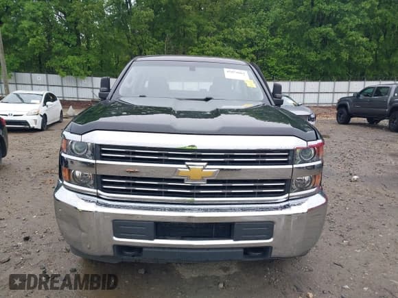 ✅ 2018 Chevrolet Silverado 2500HD Work Truck • VIN: 1GC2CUEG3JZ278451 • Lot: 42074663. Wystawiony na IAAI z przebiegiem 126 972 mil. Bezpłatny archiwum sprzedaży aukcyjnych z USA i szczegółowy raport historii pojazdu na DreamBid. Zdjęcie 12.