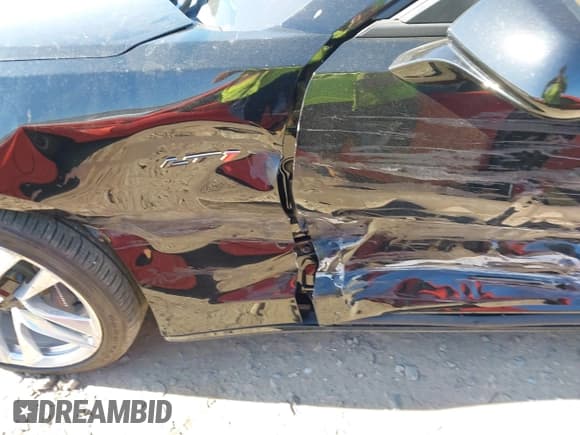 ✅ 2023 Chevrolet Camaro LT1 • VIN: 1G1FF1R72P0161127 • Лот: 42044805. Опубликован ранее на IAAI с пробегом 12 051 миль. Бесплатный доступ к архиву аукционных продаж из США и подробный отчёт об истории автомобиля на DreamBid. Изображение 6.