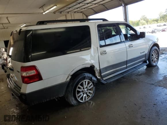 ✅ 2007 Ford Expedition Max XLT • VIN: 1FMFK15527LA45296 • Lot: 80110865. Listed on Copart with 243,222 mi. Free auction sales archive from the USA and detailed vehicle history report at DreamBid. Image 3.