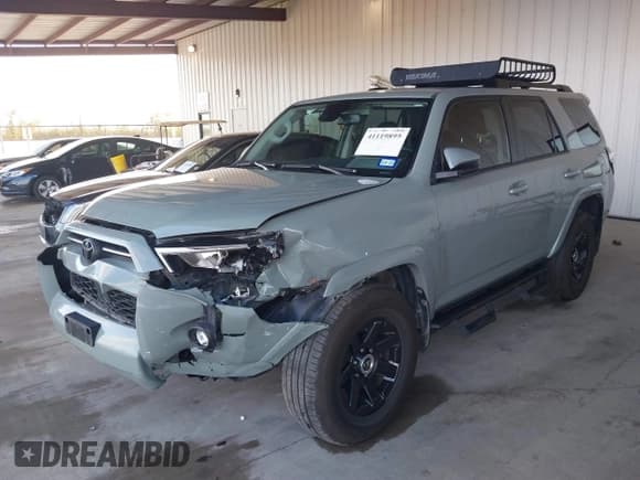 ✅ 2022 Toyota 4Runner Trail Special Edition • VIN: JTETU5JR4N6047754 • Lot: 41119899. Wystawiony na IAAI z przebiegiem 66 048 mil. Bezpłatny archiwum sprzedaży aukcyjnych z USA i szczegółowy raport historii pojazdu na DreamBid. Zdjęcie 2.