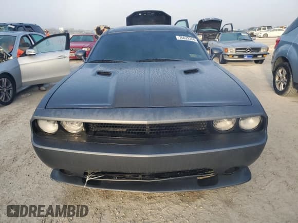 ✅ 2012 Dodge Challenger SRT-8 392 • VIN: 2C3CDYCJ5CH108526 • Lot: 76629354. Wystawiony na Copart z przebiegiem Nie podano. Bezpłatny archiwum sprzedaży aukcyjnych z USA i szczegółowy raport historii pojazdu na DreamBid. Zdjęcie 5.