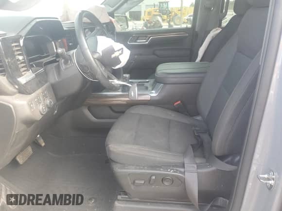 2024 Chevrolet Silverado 1500 LT с VIN 2GCUDDED5R1260159, выставлен на аукционе Copart как лот 66355035 с пробегом 29 714 миль миль и Списание • Salvage title. История ставок и продаж доступна на DreamBid. Изображение 7.