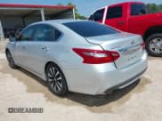 ✅ 2018 Nissan Altima SL • VIN: 1N4AL3AP7JC121025 • Лот: 42893010. Опубликован ранее на IAAI с пробегом 104 051 миль. Бесплатный доступ к архиву аукционных продаж из США и подробный отчёт об истории автомобиля на DreamBid. Изображение 3.