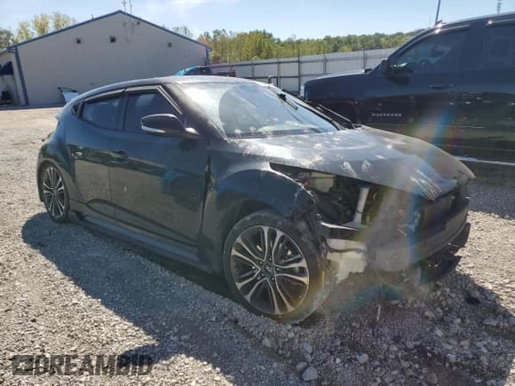 ✅ 2016 Hyundai Veloster Turbo • VIN: KMHTC6AE7GU255731 • Lot: 74142454. Wystawiony na Copart z przebiegiem 138 925 mil. Bezpłatny archiwum sprzedaży aukcyjnych z USA i szczegółowy raport historii pojazdu na DreamBid. Zdjęcie 4.
