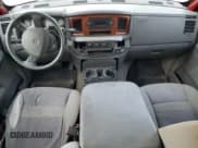 ✅ 2006 Dodge 1500 SLT • VIN: 1D7HA18N66S627939 • Лот: 77737234. Опубликован ранее на Copart с пробегом Не указан. Бесплатный доступ к архиву аукционных продаж из США и подробный отчёт об истории автомобиля на DreamBid. Изображение 8.