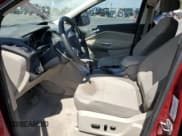 ✅ 2014 Ford Escape SE • VIN: 1FMCU0GX5EUD66178 • Lot: 67240305. Wystawiony na Copart z przebiegiem 116 245 mil. Bezpłatny archiwum sprzedaży aukcyjnych z USA i szczegółowy raport historii pojazdu na DreamBid. Zdjęcie 7.