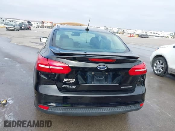 ✅ 2017 Ford Focus Titanium • VIN: 1FADP3J26HL267951 • Lot: 43728220. Listed on IAAI with 84,043 mi. Free auction sales archive from the USA and detailed vehicle history report at DreamBid. Image 16.