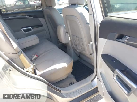 ✅ 2008 Saturn VUE XE • VIN: 3GSDL43N18S519431 • Lot: 42361123. Wystawiony na IAAI z przebiegiem 248 761 mil. Bezpłatny archiwum sprzedaży aukcyjnych z USA i szczegółowy raport historii pojazdu na DreamBid. Zdjęcie 8.