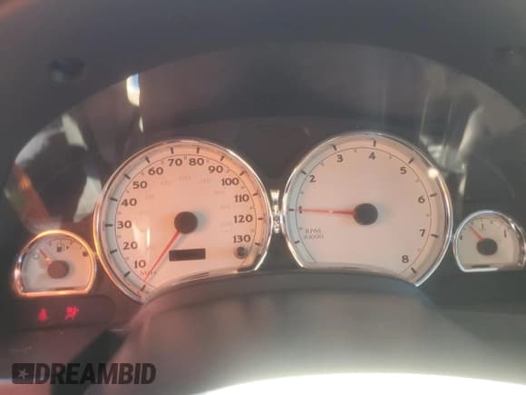 ✅ 2005 Saturn VUE • VIN: 5GZCZ53495S810574 • Lot: 69824555. Wystawiony na Copart z przebiegiem 272 094 mil. Bezpłatny archiwum sprzedaży aukcyjnych z USA i szczegółowy raport historii pojazdu na DreamBid. Zdjęcie 9.