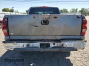 ✅ 2006 Chevrolet Silverado 1500 LT1 • VIN: 1GCEC19T96Z131822 • Лот: 56557345. Опубликован ранее на Copart с пробегом 237 018 миль. Бесплатный доступ к архиву аукционных продаж из США и подробный отчёт об истории автомобиля на DreamBid. Изображение 6.