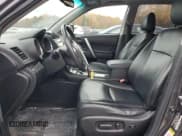 ✅ 2012 Toyota Highlander • VIN: 5TDBK3EH1CS153068 • Lot: 91176545. Listed on Copart with 157,444 mi. Free auction sales archive from the USA and detailed vehicle history report at DreamBid. Image 7.