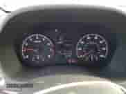 ✅ 2022 Hyundai Accent SEL • VIN: 3KPC24A61NE182565 • Lot: 67732004. Wystawiony na Copart z przebiegiem 26 799 mil mil. Skorzystaj z bezpłatnego archiwum sprzedaży aukcyjnych z USA i zobacz szczegółowy raport historii pojazdu na DreamBid. Zdjęcie 9.