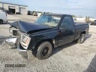 ✅ 1996 GMC Sierra 1500 • VIN: 1GTEC14W3TZ525751 • Лот: 85170165. Опубликован ранее на Copart с пробегом Не указан. Бесплатный доступ к архиву аукционных продаж из США и подробный отчёт об истории автомобиля на DreamBid. Изображение 1.