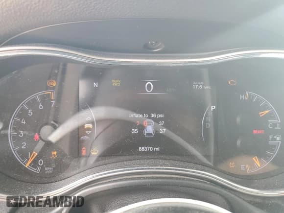 ✅ 2020 Jeep Grand Cherokee Limited • VIN: 1C4RJFBG8LC116583 • Лот: 60638925. Опубликован ранее на Copart с пробегом 88 370 миль. Бесплатный доступ к архиву аукционных продаж из США и подробный отчёт об истории автомобиля на DreamBid. Изображение 9.