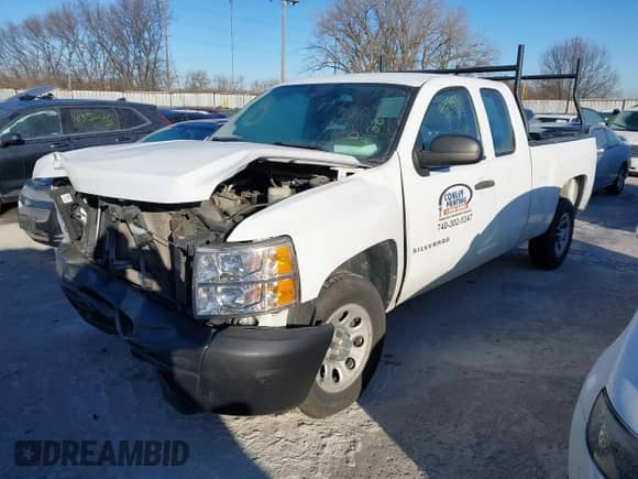 2012 Chevrolet Silverado 1500 Work Truck z VIN 1GCRCPEX8CZ279176, wystawiony jako IAAI lot #41385711 z przebiegiem 108 103 mil mil oraz . Historia ofert i sprzedaży dostępna na DreamBid. Obrazek 17.