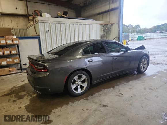 ✅ 2015 Dodge Charger SE • VIN: 2C3CDXBG0FH916089 • Лот: 90296005. Опубликован ранее на Copart с пробегом 137 412 миль. Бесплатный доступ к архиву аукционных продаж из США и подробный отчёт об истории автомобиля на DreamBid. Изображение 3.