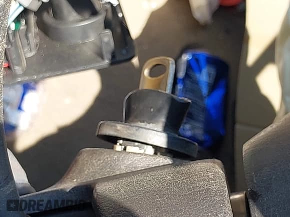 ✅ 2005 Ford F-250 XL • VIN: 1FTSW20P95EA30348 • Lot: 42199677. Listed on IAAI with Not provided. Free auction sales archive from the USA and detailed vehicle history report at DreamBid. Image 11.