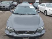 ✅ 2004 Volvo V70 • VIN: YV1SW61T042405718 • Lot: 43861784. Listed on IAAI with 205,583 mi. Free auction sales archive from the USA and detailed vehicle history report at DreamBid. Image 6.