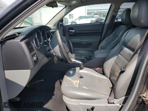 ✅ 2005 Dodge Magnum SE • VIN: 2D4FV48V15H166729 • Lot: 81308655. Wystawiony na Copart z przebiegiem 278 810 mil. Bezpłatny archiwum sprzedaży aukcyjnych z USA i szczegółowy raport historii pojazdu na DreamBid. Zdjęcie 7.