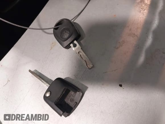 ✅ 2004 Volkswagen Jetta GLS • VIN: 3VWSE69M04M094979 • Лот: 43169560. Опубликован ранее на IAAI с пробегом 125 434 миль. Бесплатный доступ к архиву аукционных продаж из США и подробный отчёт об истории автомобиля на DreamBid. Изображение 11.