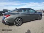 ✅ 2025 Hyundai Elantra Limited • VIN: KMHLN4DJXSU142291 • Лот: 90260005. Опубликован ранее на Copart с пробегом 7 937 миль. Бесплатный доступ к архиву аукционных продаж из США и подробный отчёт об истории автомобиля на DreamBid. Изображение 3.