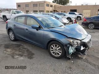 ✅ 2015 Mazda 3 i Grand Touring • VIN: JM1BM1W73F1242159 • Лот: 43177775. Опубликован ранее на IAAI с пробегом 39 722 миль. Бесплатный доступ к архиву аукционных продаж из США и подробный отчёт об истории автомобиля на DreamBid. Изображение 1.