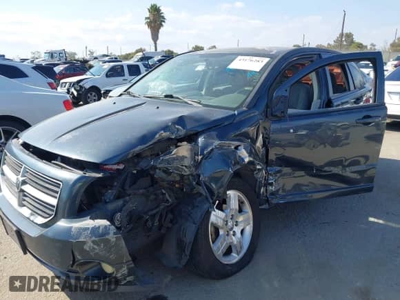 2007 Dodge Caliber SXT с VIN 1B3HB48B77D408669, выставлен на аукционе IAAI как лот 43176283 с пробегом Не указан миль и . История ставок и продаж доступна на DreamBid. Изображение 6.