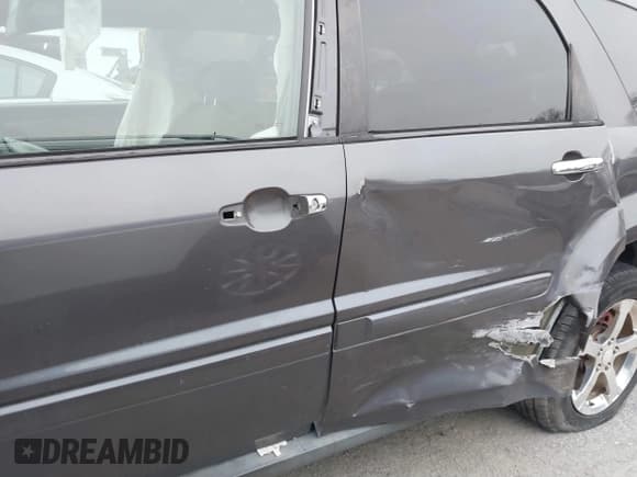 ✅ 2007 Chevrolet Equinox LT • VIN: 2CNDL63F876022871 • Лот: 41272231. Опубликован ранее на IAAI с пробегом 169 044 миль. Бесплатный доступ к архиву аукционных продаж из США и подробный отчёт об истории автомобиля на DreamBid. Изображение 19.