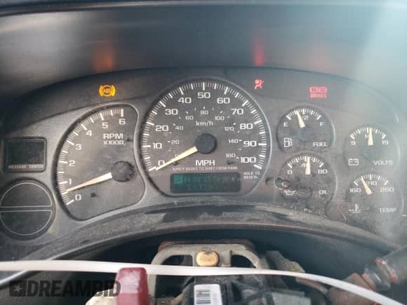 2002 Chevrolet Silverado 1500 with VIN 1GCEC19T52E273182, listed as a Copart auction lot 67066404 with 317,757 mi miles and Non repairable. Bid and sale history available at DreamBid. Image 9.