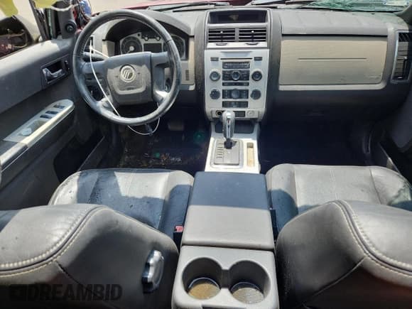 ✅ 2008 Mercury Mariner • VIN: 4M2CU811X8KJ03492 • Лот: 65913375. Опубликован ранее на Copart с пробегом 211 816 миль. Бесплатный доступ к архиву аукционных продаж из США и подробный отчёт об истории автомобиля на DreamBid. Изображение 8.