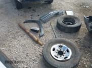 ✅ 2007 Chevrolet Silverado 2500HD Work Truck • VIN: 1GBHC24U97E196735 • Lot: 41754190. Wystawiony na IAAI z przebiegiem 288 326 mil. Bezpłatny archiwum sprzedaży aukcyjnych z USA i szczegółowy raport historii pojazdu na DreamBid. Zdjęcie 18.