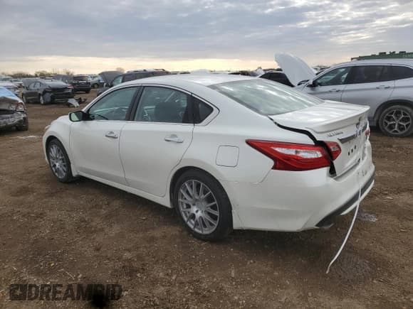 ✅ 2016 Nissan Altima SR • VIN: 1N4AL3AP8GC159162 • Lot: 92269125. Listed on Copart with 86,652 mi. Free auction sales archive from the USA and detailed vehicle history report at DreamBid. Image 2.