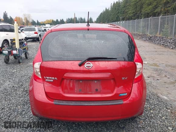 ✅ 2014 Nissan Note SV • VIN: 3N1CE2CP6EL414111 • Lot: 43657653. Listed on IAAI with 55,488 mi. Free auction sales archive from the USA and detailed vehicle history report at DreamBid. Image 17.