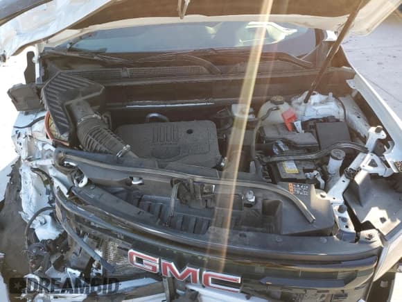 ✅ 2023 GMC Acadia SLT • VIN: 1GKKNML40PZ171602 • Lot: 82561965. Wystawiony na Copart z przebiegiem 25 629 mil. Bezpłatny archiwum sprzedaży aukcyjnych z USA i szczegółowy raport historii pojazdu na DreamBid. Zdjęcie 12.