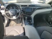 ✅ 2018 Toyota Camry LE • VIN: JTNB11HK8J3017268 • Lot: 64760415. Wystawiony na Copart z przebiegiem 114 509 mil. Bezpłatny archiwum sprzedaży aukcyjnych z USA i szczegółowy raport historii pojazdu na DreamBid. Zdjęcie 8.