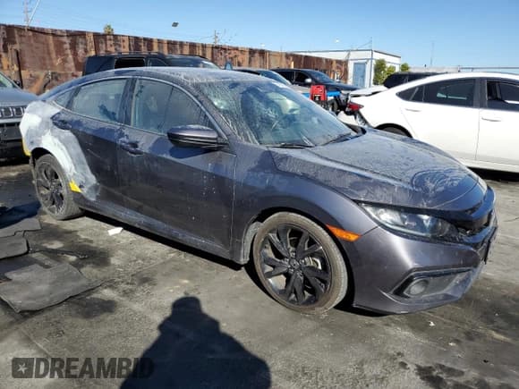 ✅ 2019 Honda Civic Sport • VIN: 2HGFC2F88KH510686 • Лот: 91018925. Опубликован ранее на Copart с пробегом 98 574 миль. Бесплатный доступ к архиву аукционных продаж из США и подробный отчёт об истории автомобиля на DreamBid. Изображение 4.