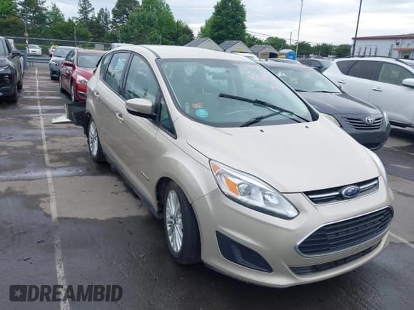 ✅ 2018 Ford C-Max SE • VIN: 1FADP5AU0JL103419 • Lot: 42220919. Wystawiony na IAAI z przebiegiem 68 680 mil. Bezpłatny archiwum sprzedaży aukcyjnych z USA i szczegółowy raport historii pojazdu na DreamBid. Zdjęcie 1.