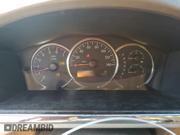 ✅ 2007 Buick LaCrosse CXL • VIN: 2G4WD582971151219 • Lot: 72076315. Wystawiony na Copart z przebiegiem 175 123 mil. Bezpłatny archiwum sprzedaży aukcyjnych z USA i szczegółowy raport historii pojazdu na DreamBid. Zdjęcie 9.