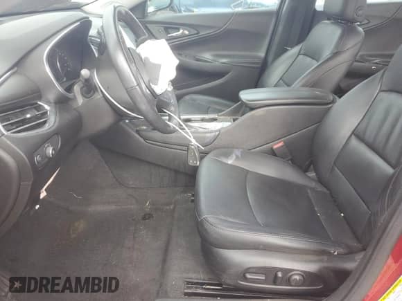 2017 Chevrolet Malibu LT z VIN 1G1ZE5STXHF250327, wystawiony jako Copart lot #84184085 z przebiegiem 86 473 mil mil oraz Szkoda całkowita • Salvage title. Historia ofert i sprzedaży dostępna na DreamBid. Obrazek 7.