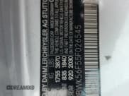 ✅ 2005 Mercedes-Benz SLK 230/320 • VIN: WDBWK56F55F026545 • Lot: 71929505. Wystawiony na Copart z przebiegiem 90 663 mil. Bezpłatny archiwum sprzedaży aukcyjnych z USA i szczegółowy raport historii pojazdu na DreamBid. Zdjęcie 13.