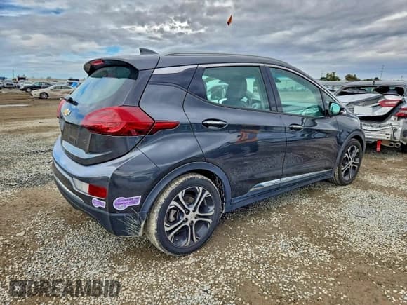 ✅ 2019 Chevrolet Bolt EV Premier • VIN: 1G1FZ6S02K4117731 • Lot: 94175675. Listed on Copart with 139,222 mi. Free auction sales archive from the USA and detailed vehicle history report at DreamBid. Image 3.