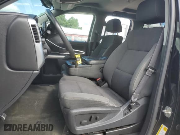 ✅ 2015 Chevrolet Silverado 1500 LT • VIN: 1GCVKREH8FZ397786 • Лот: 69320044. Опубликован ранее на Copart с пробегом 111 547 миль. Бесплатный доступ к архиву аукционных продаж из США и подробный отчёт об истории автомобиля на DreamBid. Изображение 7.