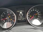 ✅ 2013 Volkswagen Golf • VIN: WVWDB7AJ4DW128790 • Лот: 90018565. Опубликован ранее на Copart с пробегом 162 741 миль. Бесплатный доступ к архиву аукционных продаж из США и подробный отчёт об истории автомобиля на DreamBid. Изображение 9.