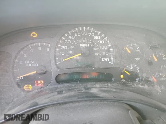 ✅ 2005 Chevrolet Silverado 1500 LS • VIN: 2GCEC13T251116577 • Лот: 77739404. Опубликован ранее на Copart с пробегом 214 491 миль. Бесплатный доступ к архиву аукционных продаж из США и подробный отчёт об истории автомобиля на DreamBid. Изображение 9.