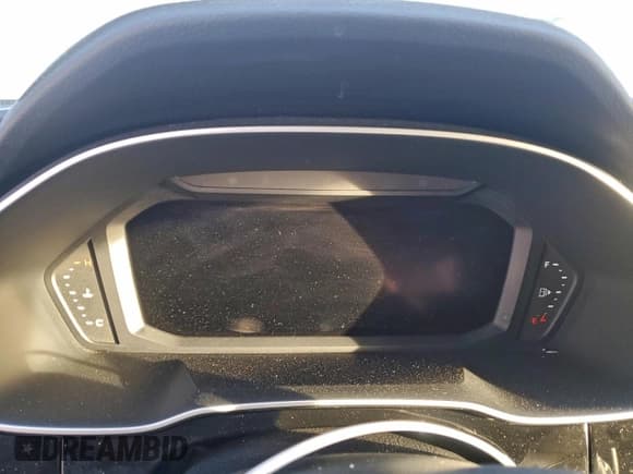 ✅ 2024 Audi Q3 S line Premium • VIN: WA1DECF35R1123171 • Lot: 94048225. Wystawiony na Copart z przebiegiem Nie podano. Bezpłatny archiwum sprzedaży aukcyjnych z USA i szczegółowy raport historii pojazdu na DreamBid. Zdjęcie 9.