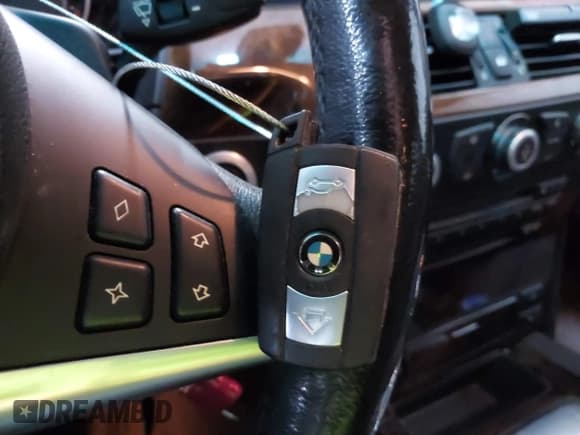 ✅ 2009 BMW 5 Series 535i xDrive • VIN: WBANV93589C132869 • Лот: 41817757. Опубликован ранее на IAAI с пробегом 167 141 миль. Бесплатный доступ к архиву аукционных продаж из США и подробный отчёт об истории автомобиля на DreamBid. Изображение 11.