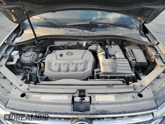 ✅ 2022 Volkswagen Tiguan SEL R-Line • VIN: 3VV4B7AX8NM149620 • Lot: 81891745. Wystawiony na Copart z przebiegiem 38 561 mil. Bezpłatny archiwum sprzedaży aukcyjnych z USA i szczegółowy raport historii pojazdu na DreamBid. Zdjęcie 12.