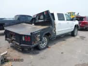 ✅ 2019 GMC Sierra 2500HD Denali • VIN: 1GT12SEY2KF186469 • Lot: 42871802. Listed on IAAI with 247,200 mi. Free auction sales archive from the USA and detailed vehicle history report at DreamBid. Image 4.