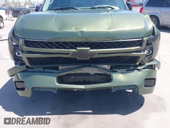 ✅ 2010 Chevrolet Silverado 1500 Work Truck • VIN: 1GCPCPEX6AZ139292 • Lot: 42267371. Listed on IAAI with 92,740 mi. Free auction sales archive from the USA and detailed vehicle history report at DreamBid. Image 6.
